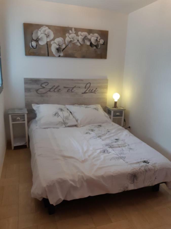 98 Rue Du Loch Apartment กรุยซ็อง ภายนอก รูปภาพ